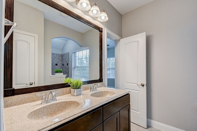 Building Photo - 27714 Dalton Bluff Ct