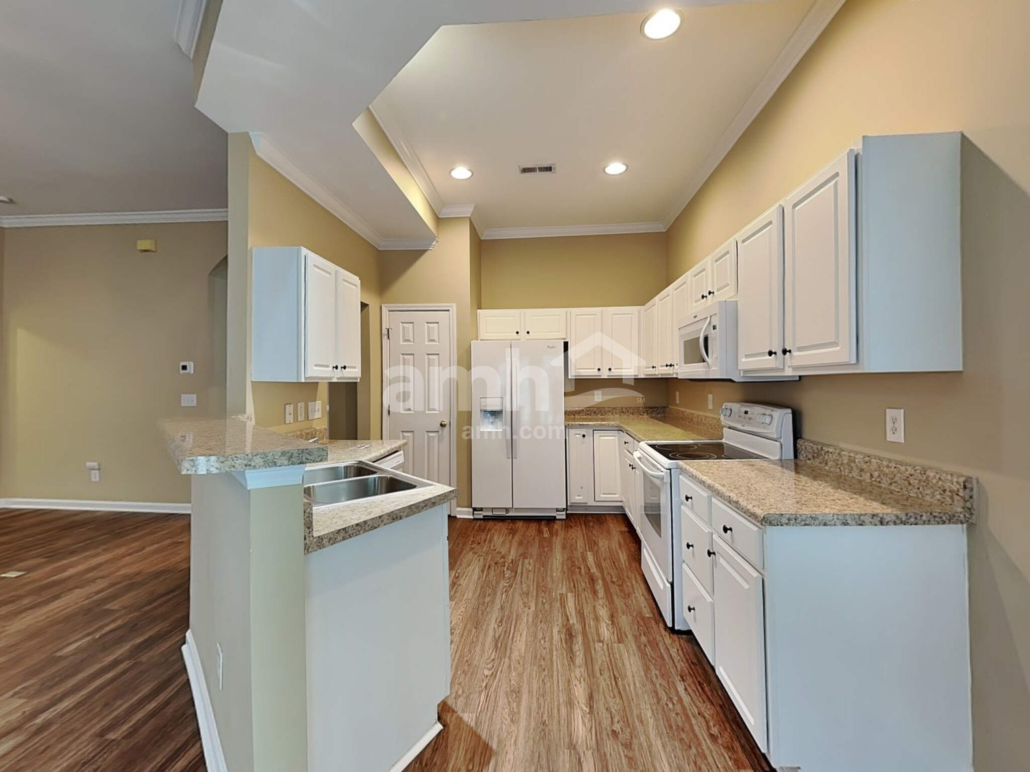 Building Photo - 9 Avenel Ct