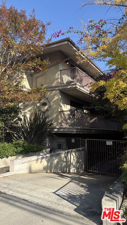 Building Photo - 15716 Normandie Ave