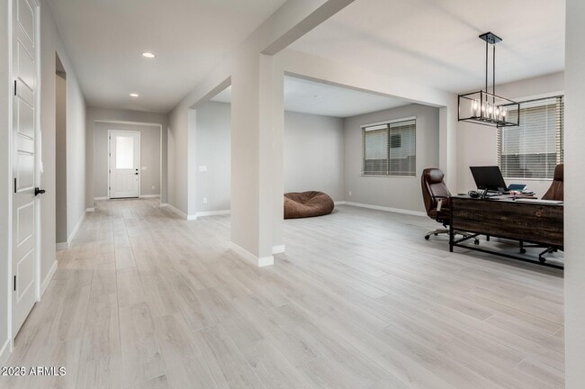 Building Photo - 5127 N 183rd Dr