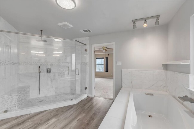 Building Photo - 12601 Duckcreek Ct