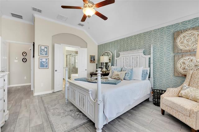 Building Photo - 16601 Lincoln Park Ln