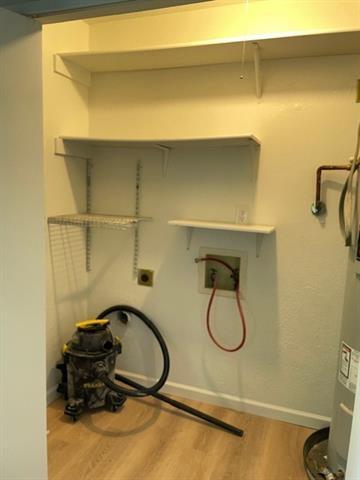 Building Photo - 713 Leading Ln