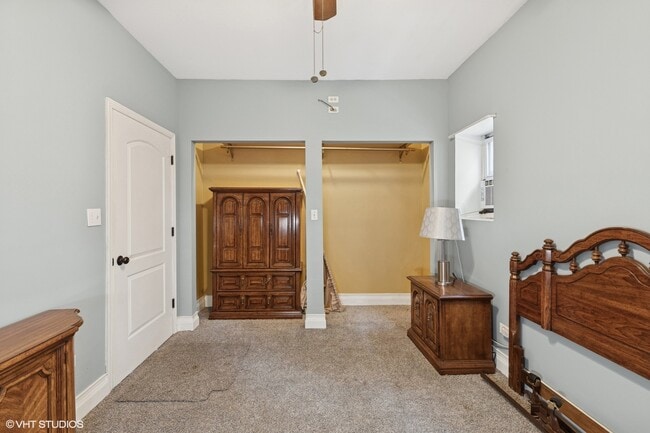 Building Photo - 5145 S Racine Ave