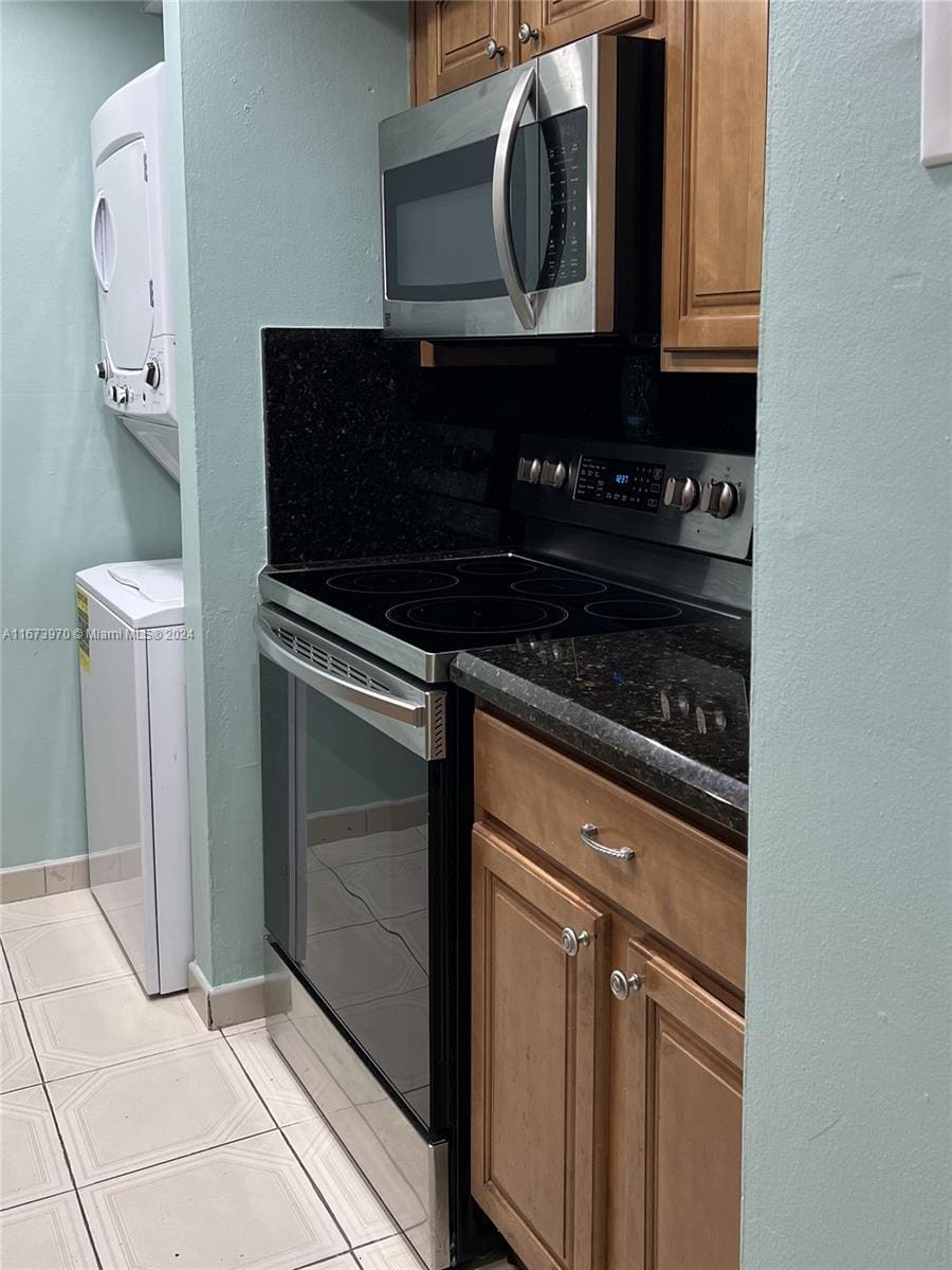 Building Photo - 5033 NW 7th St