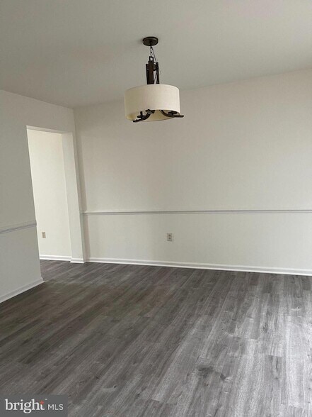 Building Photo - 4 Cognac Dr