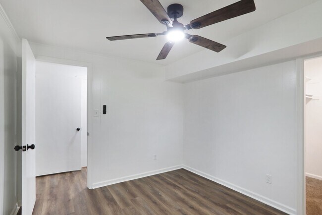 Building Photo - 3675 Charles Dr