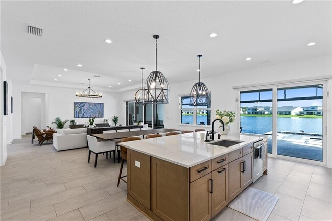 Building Photo - 9445 Santorini Dr