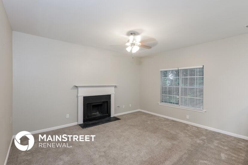 Building Photo - 10993 Mansura Pl