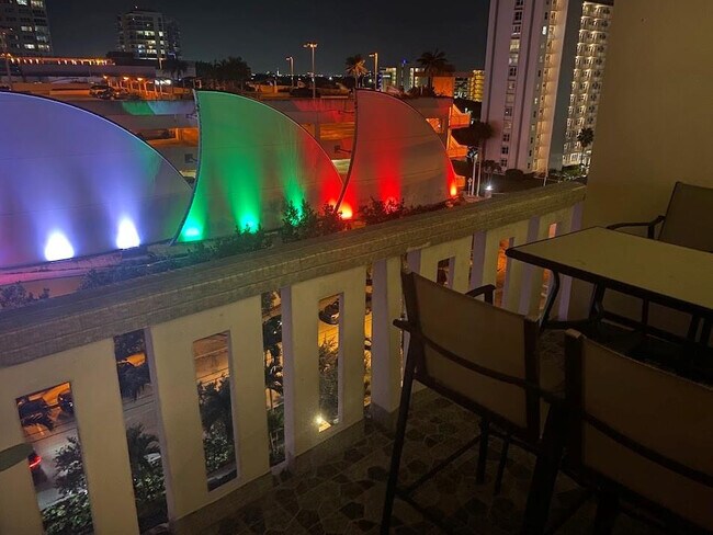 Building Photo - 305 N Pompano Beach Blvd