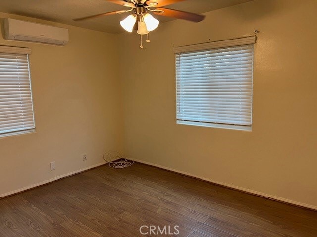 Building Photo - 3909 Glen Way