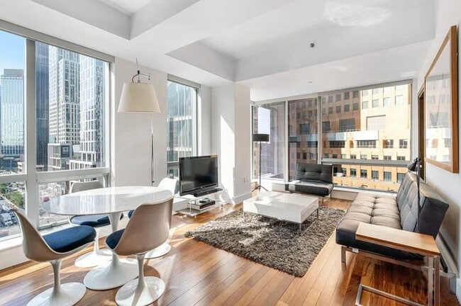 Primary Photo - 1 bedroom in Brooklyn NY 11201