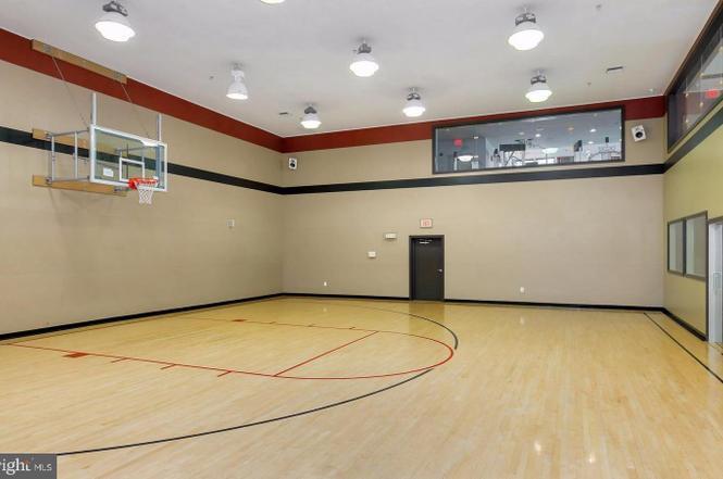 Indoor Basketball Court - 9480 Virginia Center Blvd