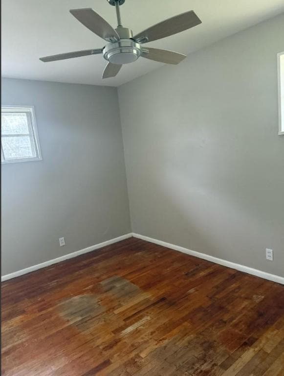 Building Photo - 5619 Sanborn Dr
