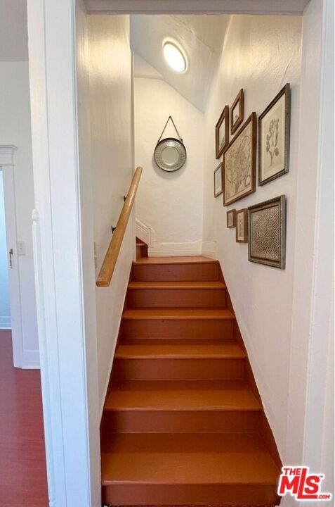 Building Photo - 1705 Constance St