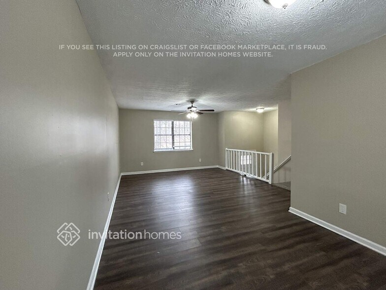 Building Photo - 3477 Tarragon Dr