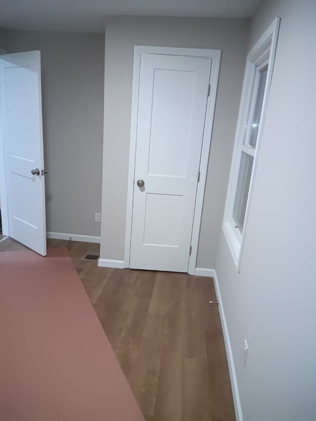 Building Photo - 1115 Dudley Ave