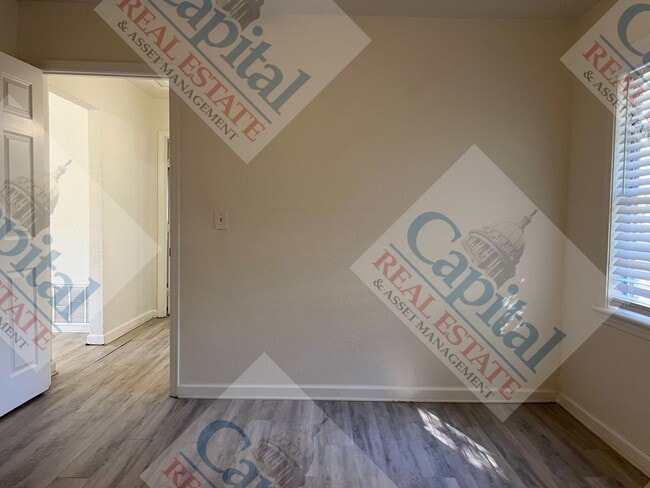 Building Photo - Welcome Home!