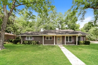 Building Photo - 1291 Huie St