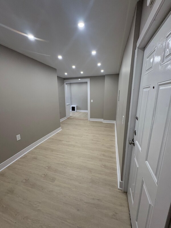 Building Photo - 38 Winans St