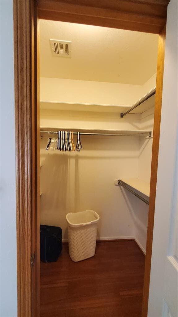 Building Photo - 400 Amanda Dr