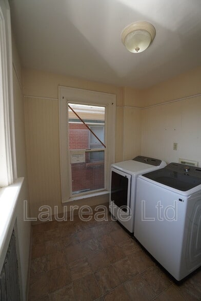 Building Photo - 1432 N Gaylord St