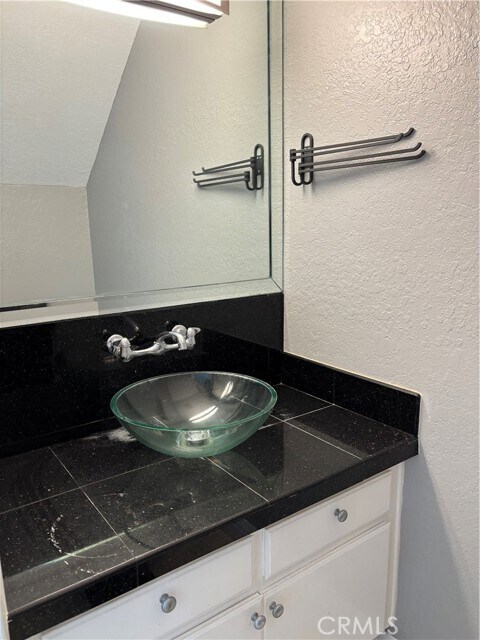 Building Photo - 4681 Twintree Dr