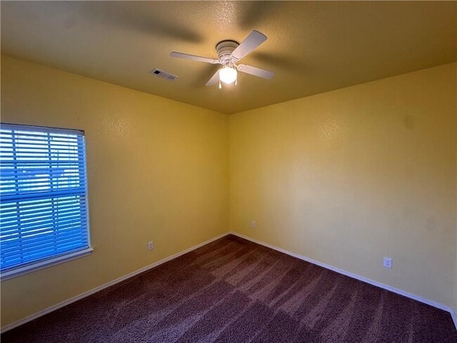 Building Photo - 6505 S 50th St