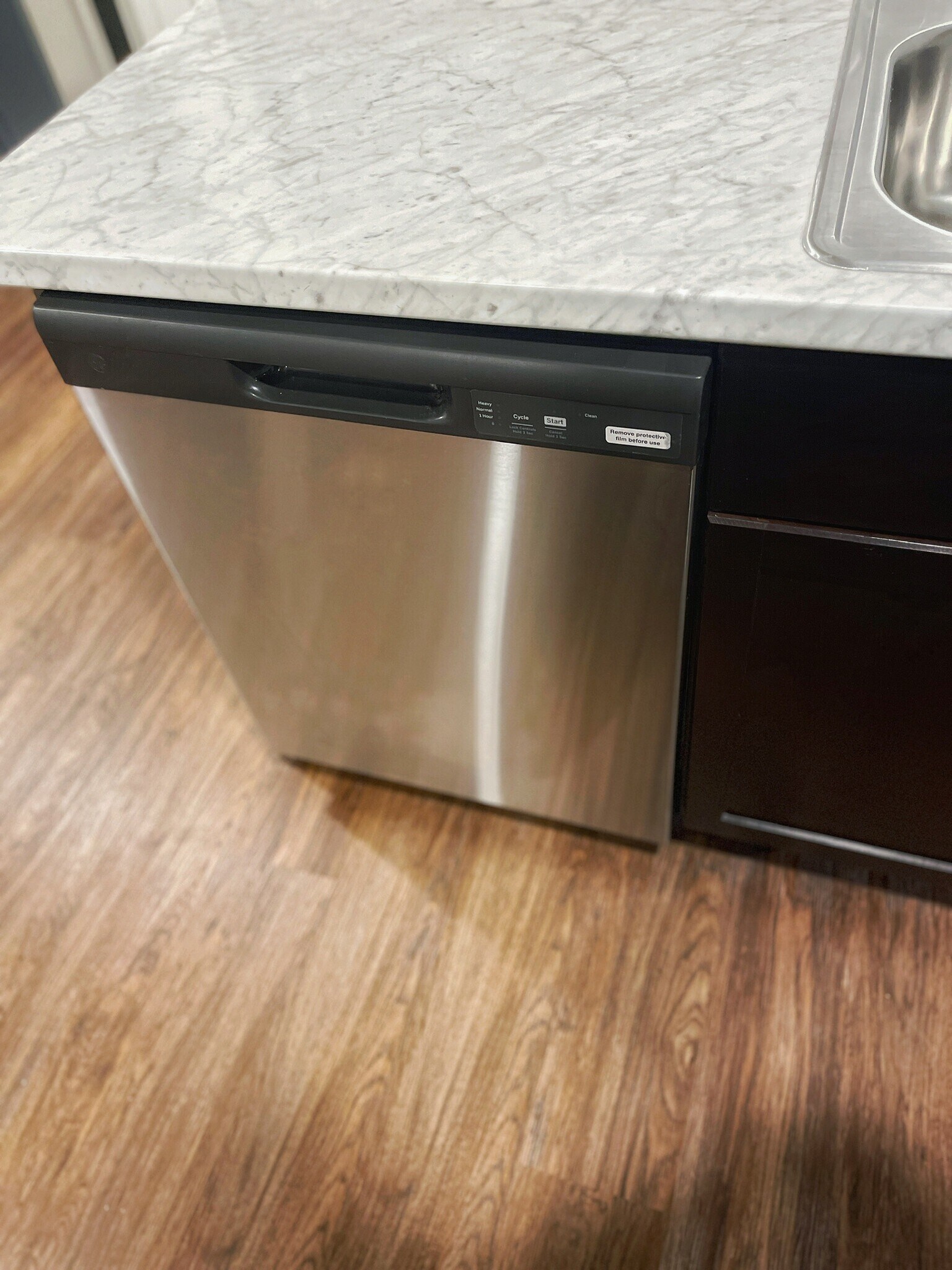 Diswasher - 3415 McFarlan Rd