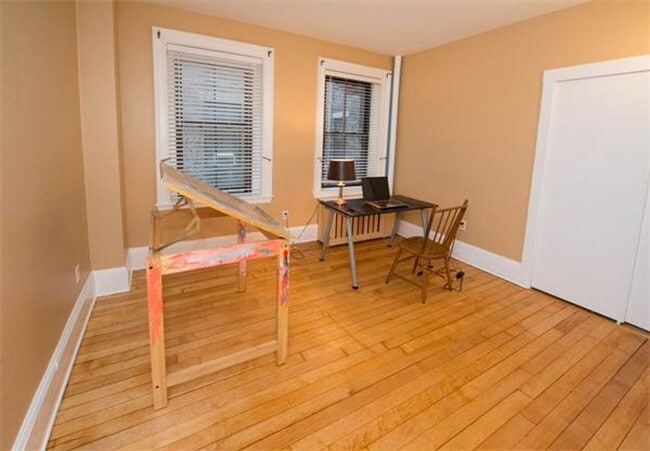 Building Photo - Truly the best 3 bed in Allston!!