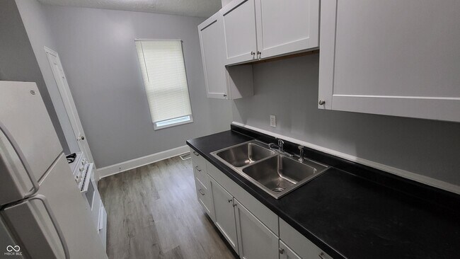 Building Photo - 1036 N Tuxedo St