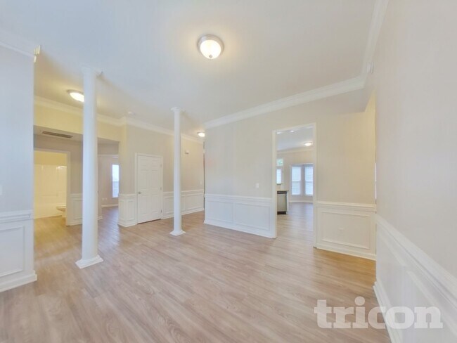 Building Photo - 109 Gabriel Dr