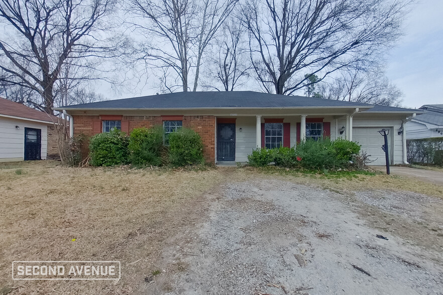 Building Photo - 4954 Teal Ave