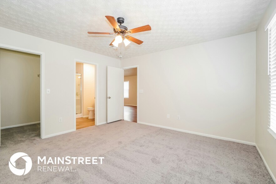 Building Photo - 5393 Blanchard Dr