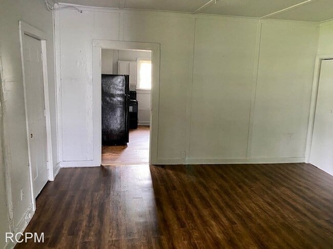 Building Photo - 1 br, 1 bath House - 3614 Fairview St.