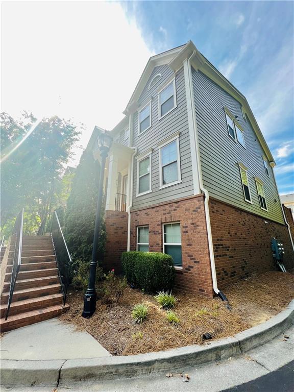 Building Photo - 2647 Portbury Place Northeast