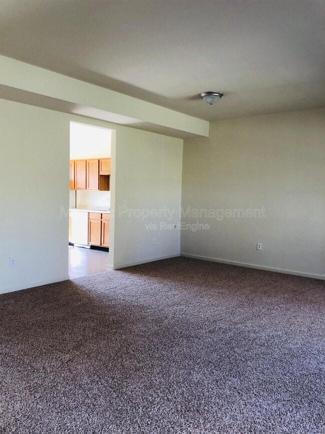 Building Photo - 11009 Bevin Dr
