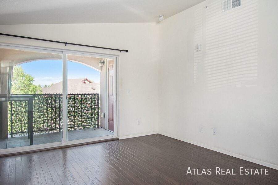 Building Photo - 15165 E 16th Pl