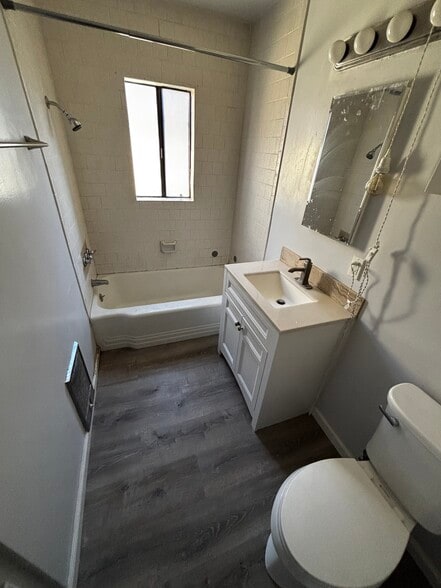 Building Photo - 1140 Sonora Ave