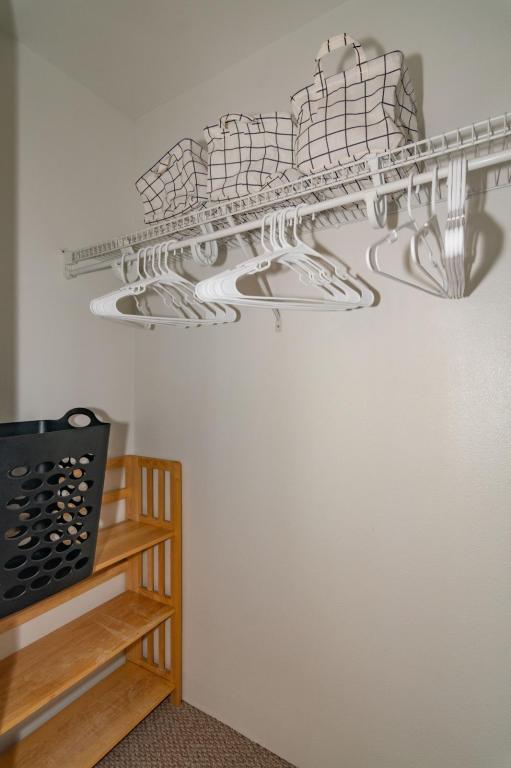 Building Photo - 2030 Brookhurst St