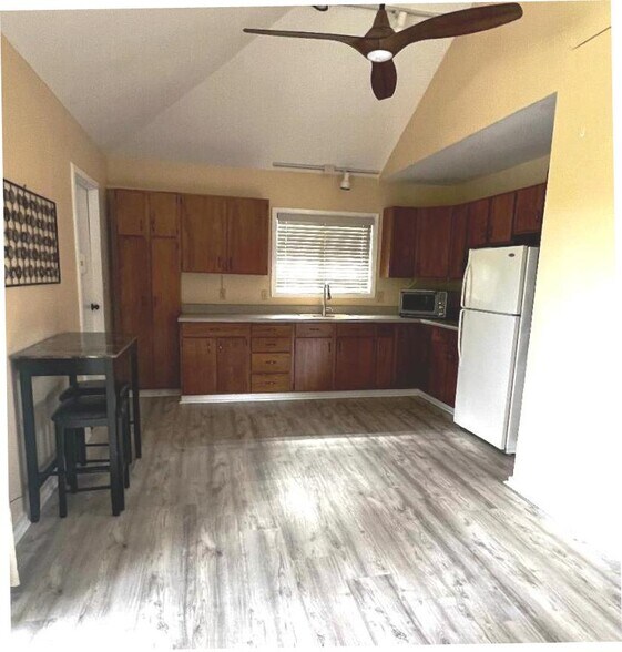 Building Photo - 46-344 Nahewai St