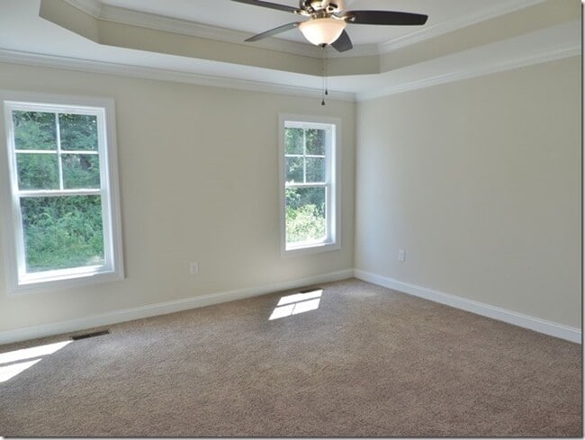 Building Photo - 4827 Jamestown Dr NW