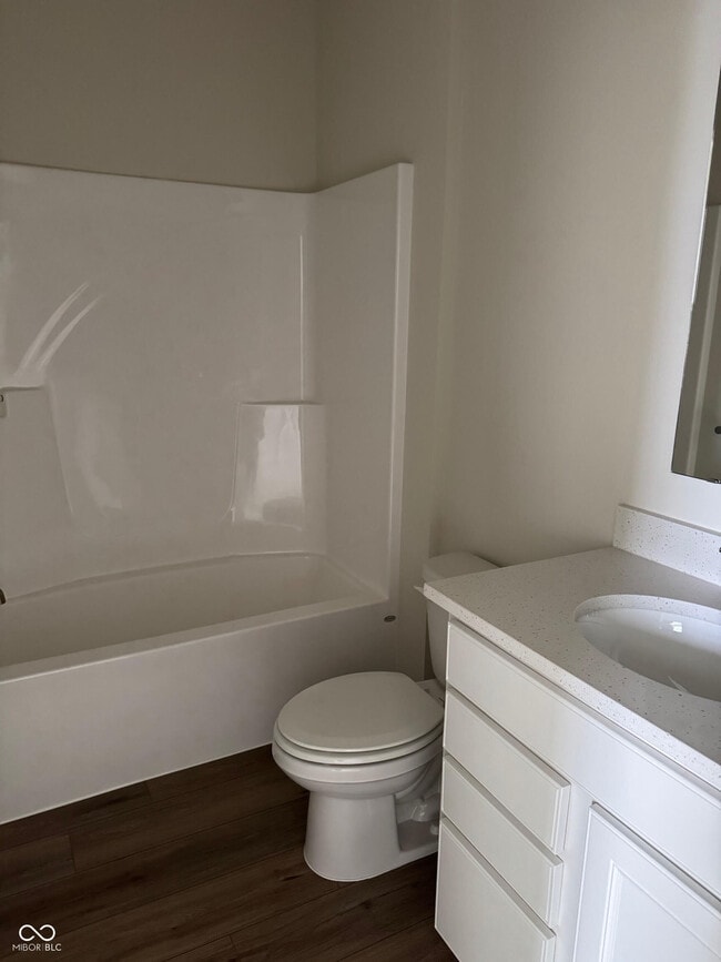 Building Photo - 14555 Elsmere Ln