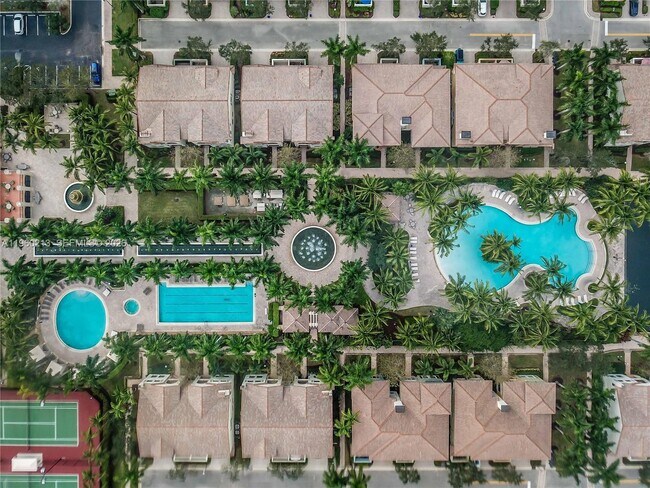 Building Photo - 2925 NW 126th Ave