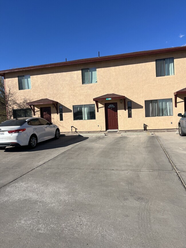 Building Photo - 1178 Menta Ct