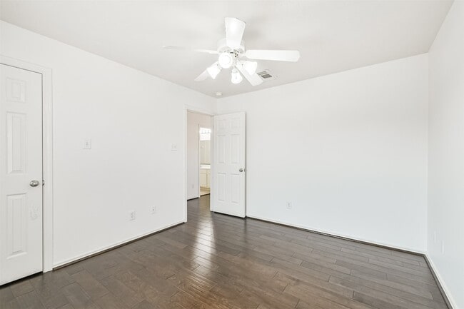 Building Photo - 2507 Liza Ct