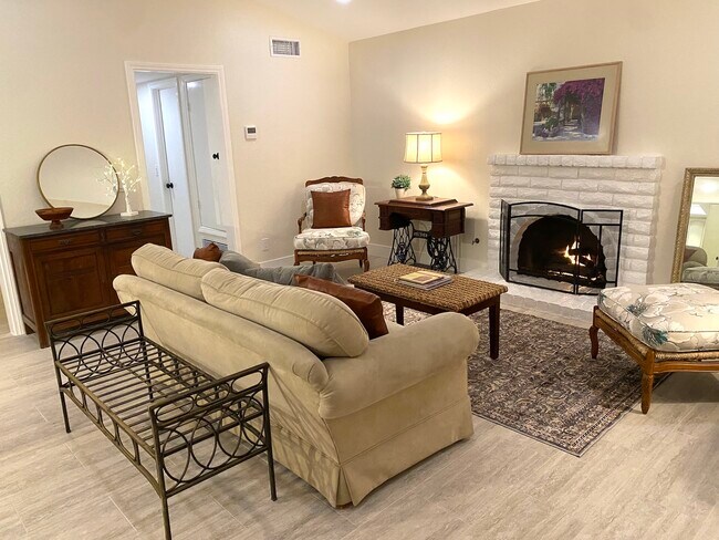 Building Photo - 31121 Via Santo Tomas