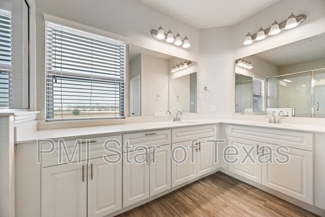 Building Photo - 4529 Titus Cir