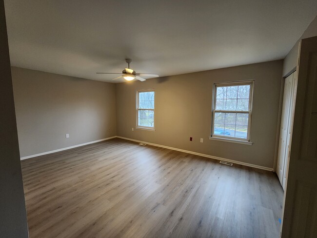 Main Bedroom - 269 Constitution Cir