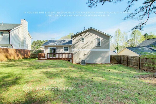 Building Photo - 1599 Clifton Downs Dr SE